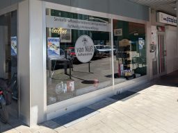 Ladenlokal von van Nüß Kaffeetechnik in Emmerich